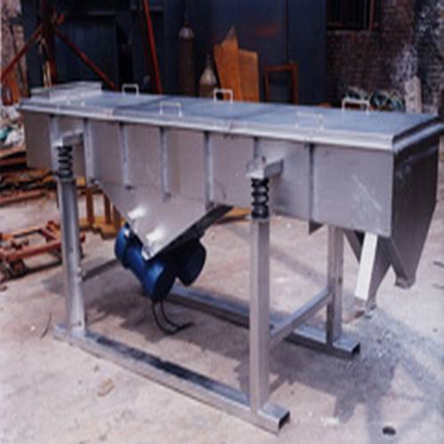 直線振動(dòng)篩,震動(dòng)篩,振動(dòng)電機(jī),振動(dòng)設(shè)備,中國(guó),機(jī)械,新鄉(xiāng)市鑫原振動(dòng)設(shè)備有限公司