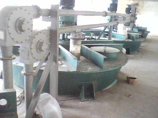管鏈送料機(jī)，管鏈輸送機(jī)，管鏈加料機(jī)，管鏈上料機(jī)，粉末加料機(jī)，粉末上料機(jī)，粉體輸送機(jī)