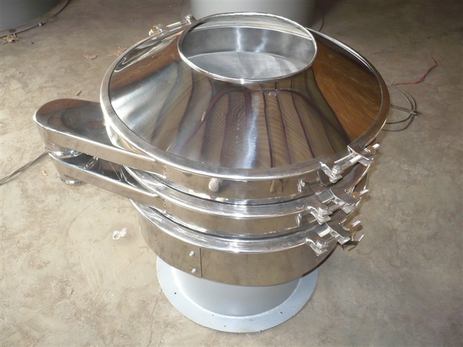 永和豆?jié){推薦不銹鋼振動(dòng)篩/振動(dòng)篩分機(jī)/專業(yè)廠家生產(chǎn)