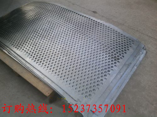 振動篩推薦篩網(wǎng)編織篩網(wǎng)、沖孔篩網(wǎng)、不銹鋼篩網(wǎng)