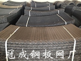 特價供應鋼板網，鋼格板，護欄網