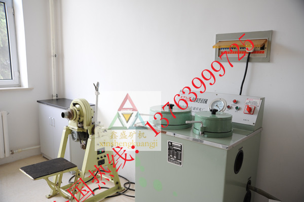 盤式真空過濾機(jī)/間斷型實(shí)驗(yàn)室真空過濾機(jī)設(shè)備/圓盤真空過濾機(jī)