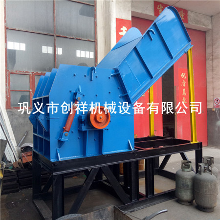 根據(jù)客戶(hù)需要金屬粉碎機(jī)出料隨意調(diào)節(jié)fy367k
