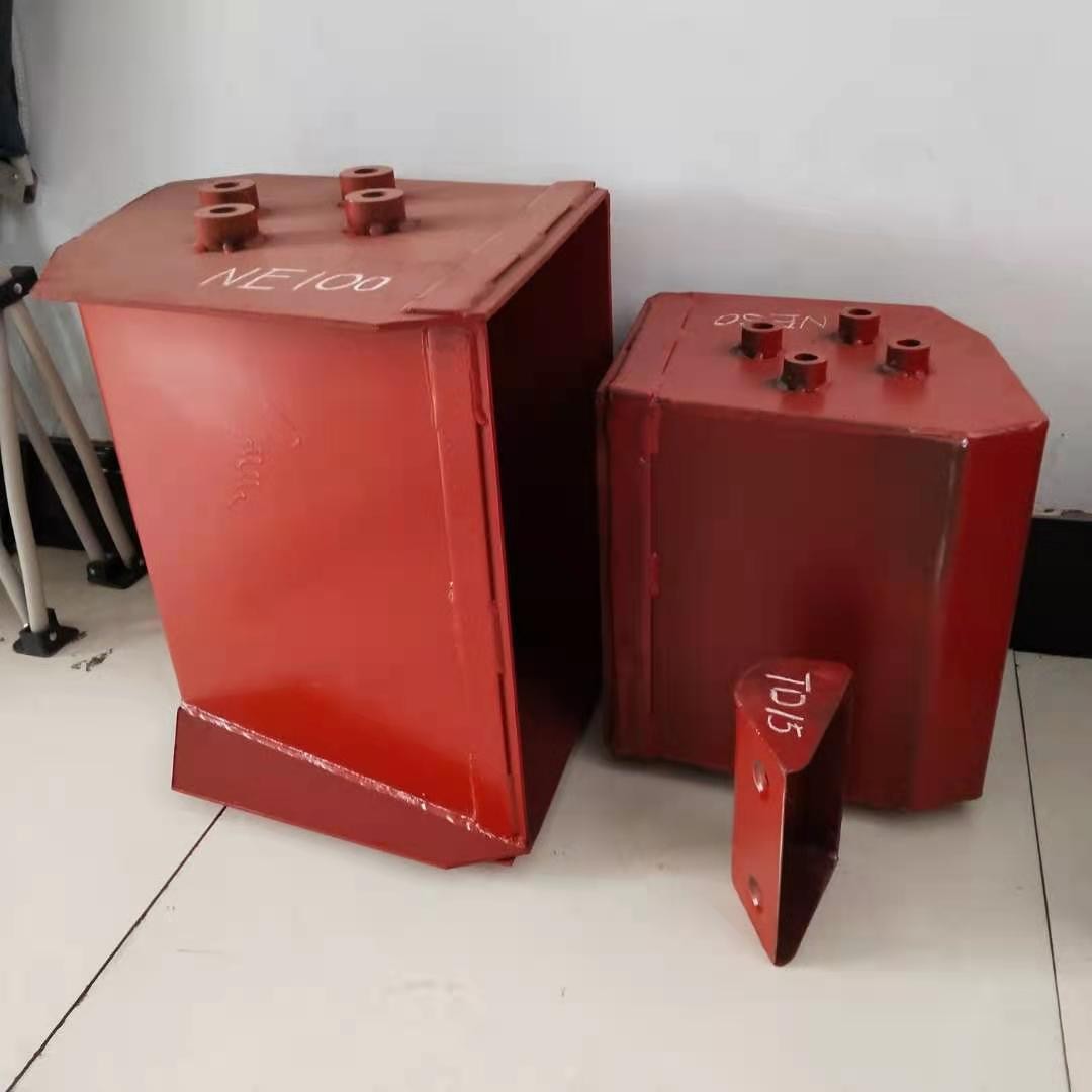 水泥廠 NE150板鏈提升機(jī)料斗			 