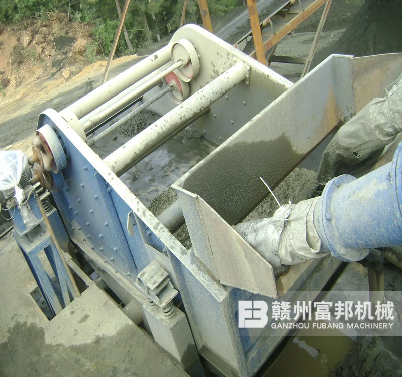 建筑垃圾振動篩 雙層振動篩網(wǎng)配件