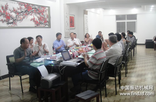 四達公司和鄭州大學合作開發的科技成果鑒定會