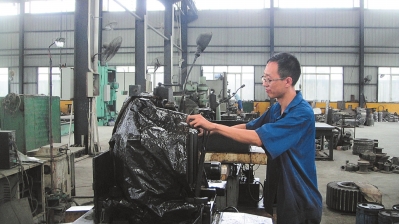 橡膠機械生產企業樂山新聯機械:千錘百煉鑄精品