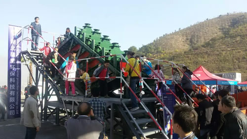 湖北鑫鷹環(huán)保科技股份有限公司HGZS-55-1007五疊層高頻振動細篩