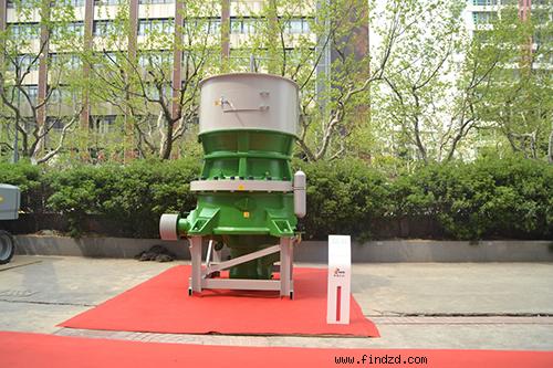 南昌礦機(jī)圓錐破碎機(jī)設(shè)備