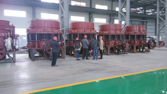 中鑫ZX圓錐破碎機生產線設備簽約成功