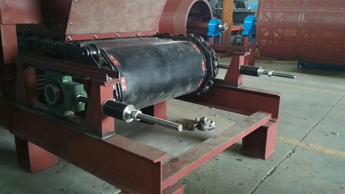 板喂機(jī)126.jpg