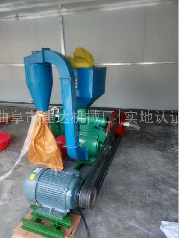 復件 碾米機試驗現(xiàn)場.jpg