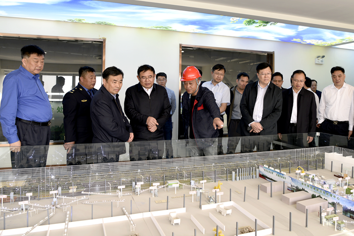 觀摩建筑垃圾利用處置企業